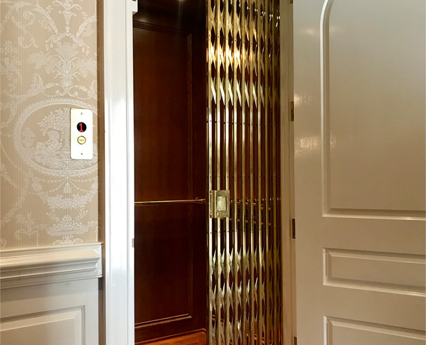 Elevator open gate